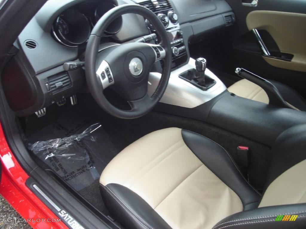 Tan Interior 2007 Saturn Sky Roadster Photo #47579549