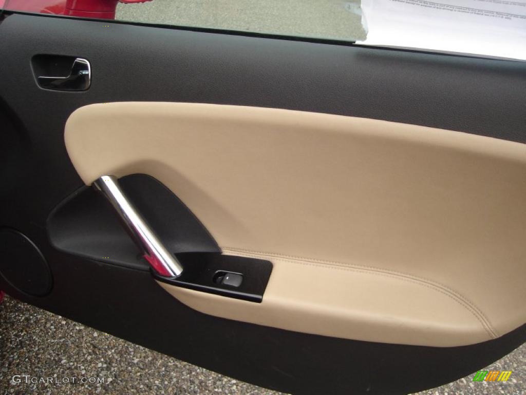 2007 Saturn Sky Roadster Tan Door Panel Photo #47579564