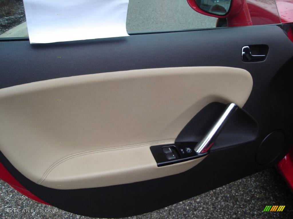2007 Saturn Sky Roadster Tan Door Panel Photo #47579570