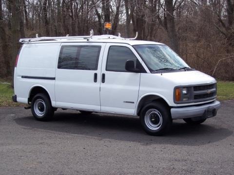 2002 Chevrolet Express 2500 Commercial Van Data, Info and Specs