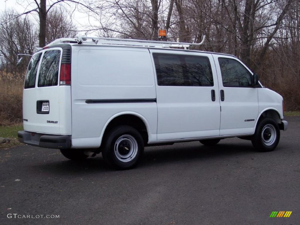 2002 Express 2500 Commercial Van - Summit White / Dark Pewter photo #5