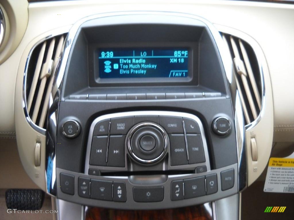 2011 Buick LaCrosse CX Controls Photo #47580641