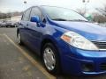 Sapphire Blue - Versa 1.8 S Hatchback Photo No. 8