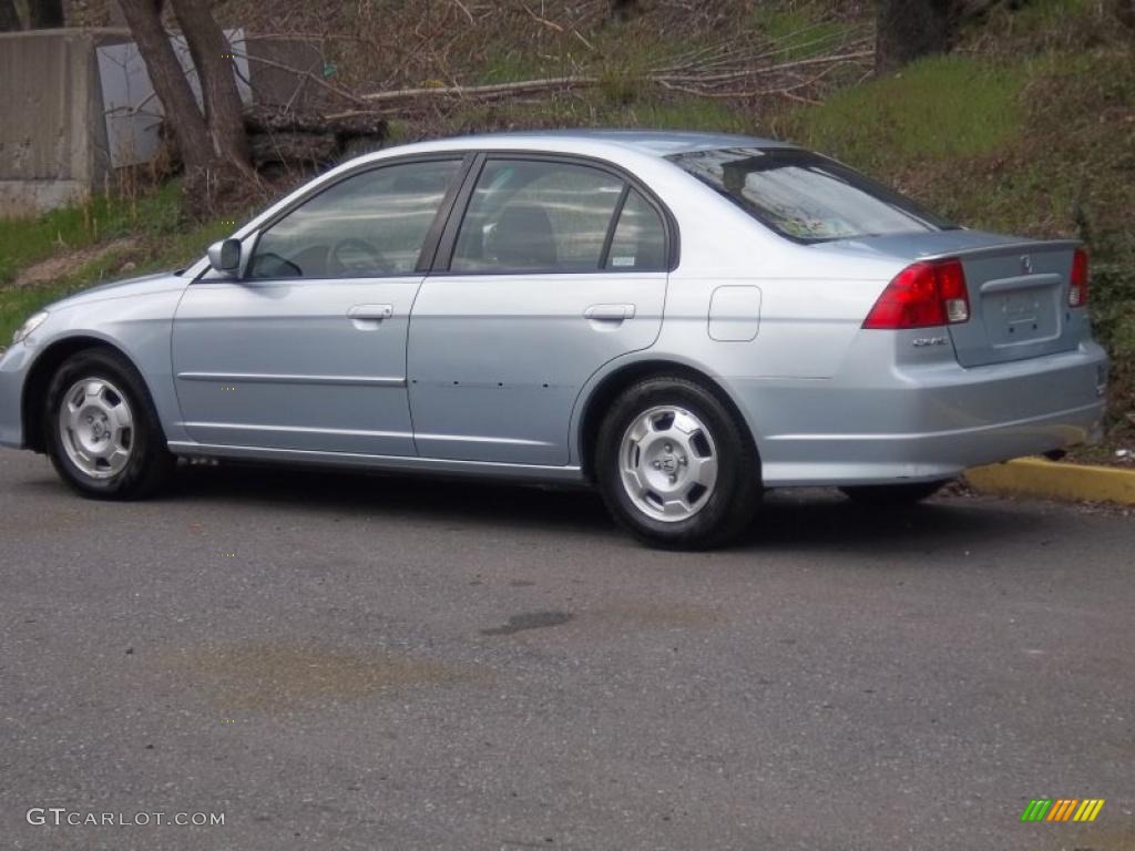 2004 Civic Hybrid Sedan - Opal Silver Blue Metallic / Gray photo #3