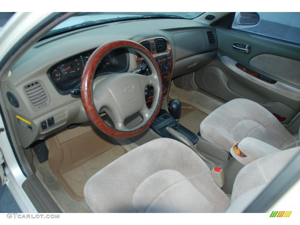 Beige Interior 2001 Hyundai Sonata GLS V6 Photo #47582417