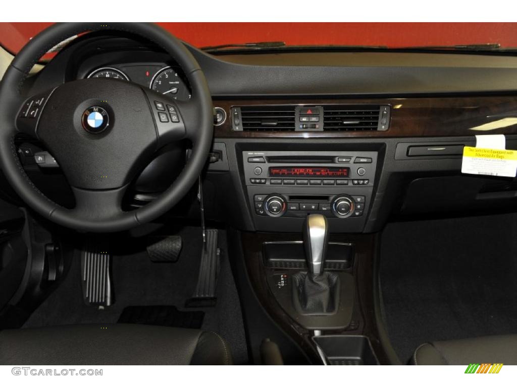 2011 3 Series 328i Sedan - Titanium Silver Metallic / Black Dakota Leather photo #5