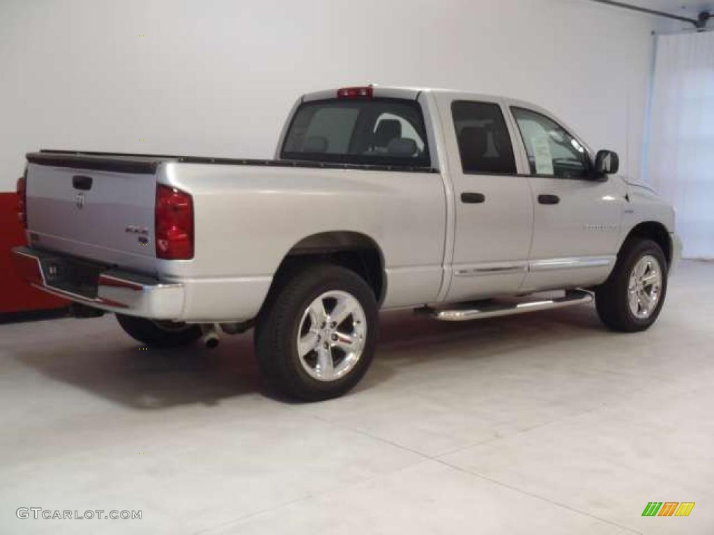 2007 Ram 1500 Laramie Quad Cab 4x4 - Bright Silver Metallic / Medium Slate Gray photo #3