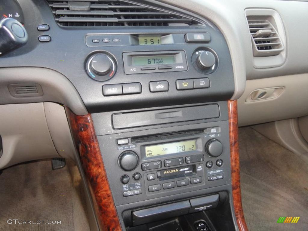 2001 Acura TL 3.2 Controls Photo #47590222