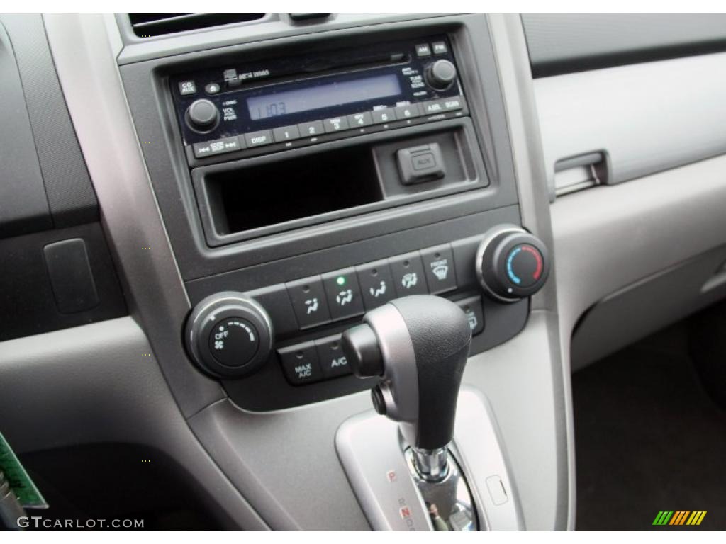 2011 Honda CR-V LX Controls Photo #47590660