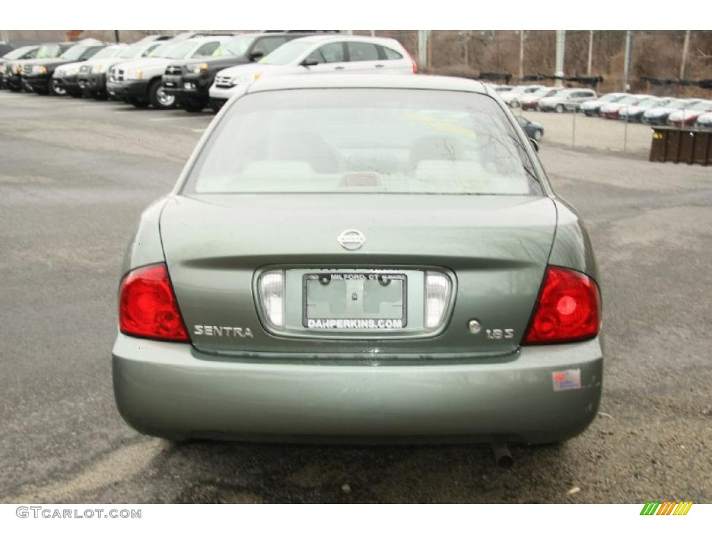 2005 Sentra 1.8 S - Jaded Green / Taupe photo #7
