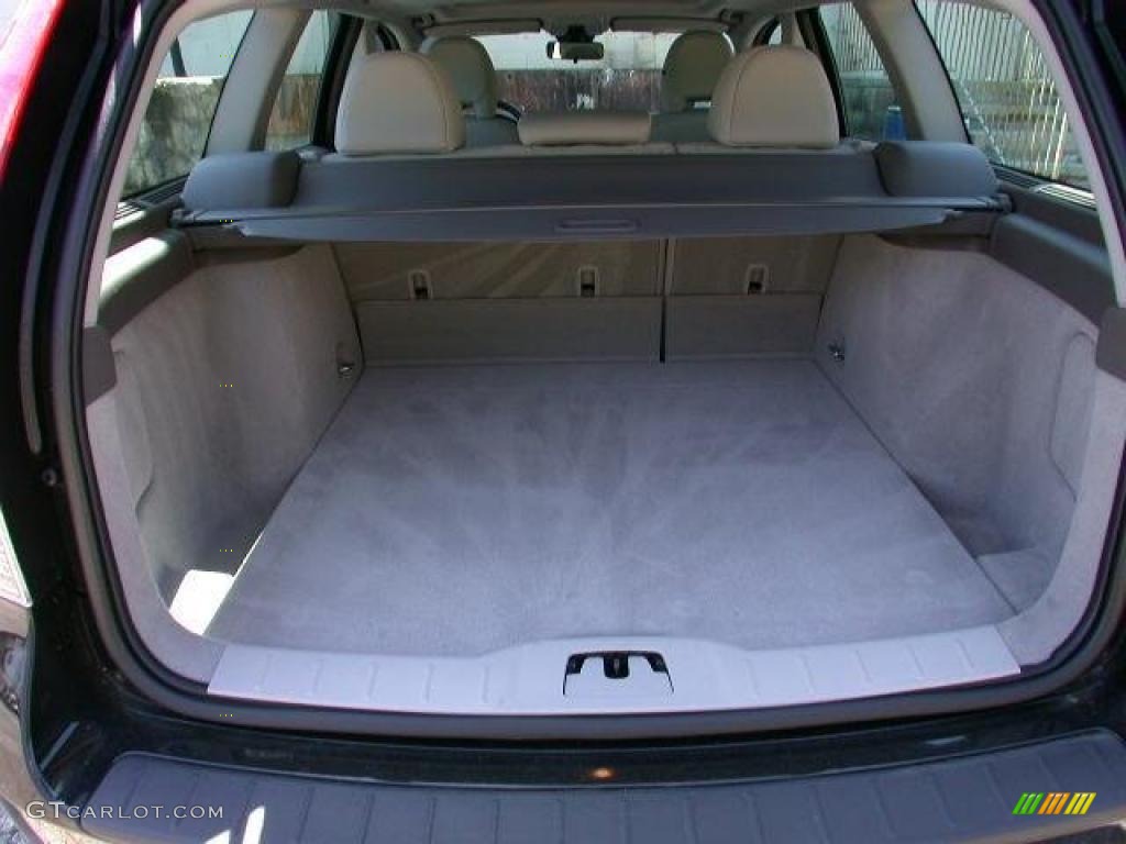 2009 Volvo V50 2.4i Trunk Photo #47595406