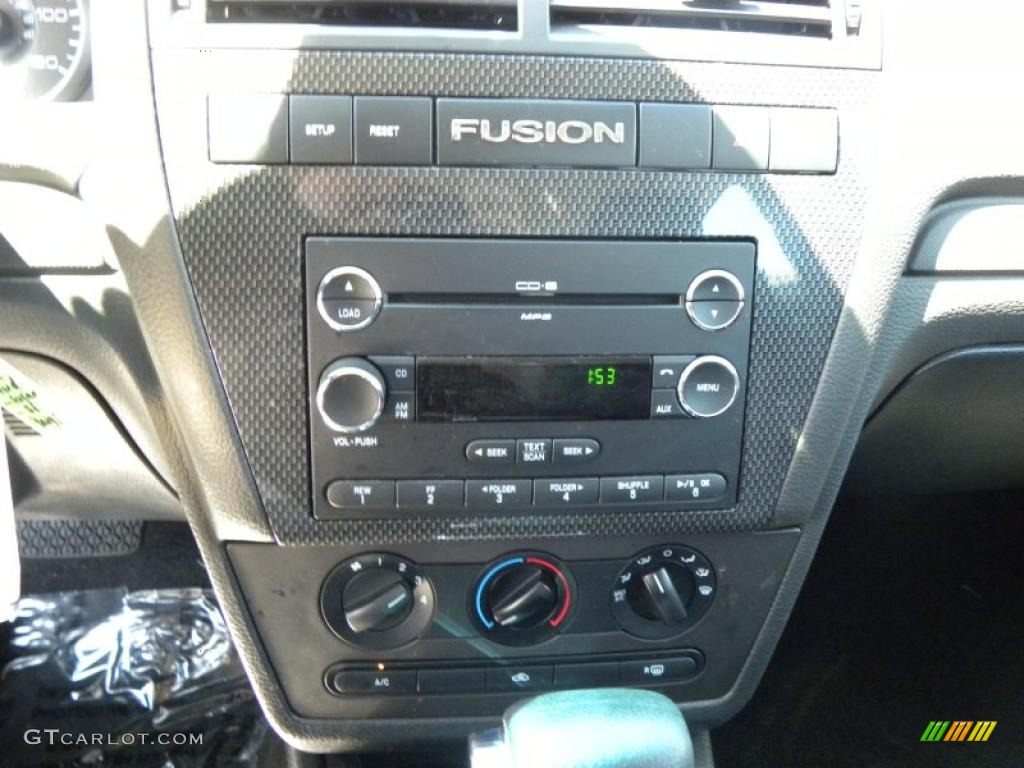 2008 Fusion SE - Light Sage Metallic / Charcoal Black photo #20