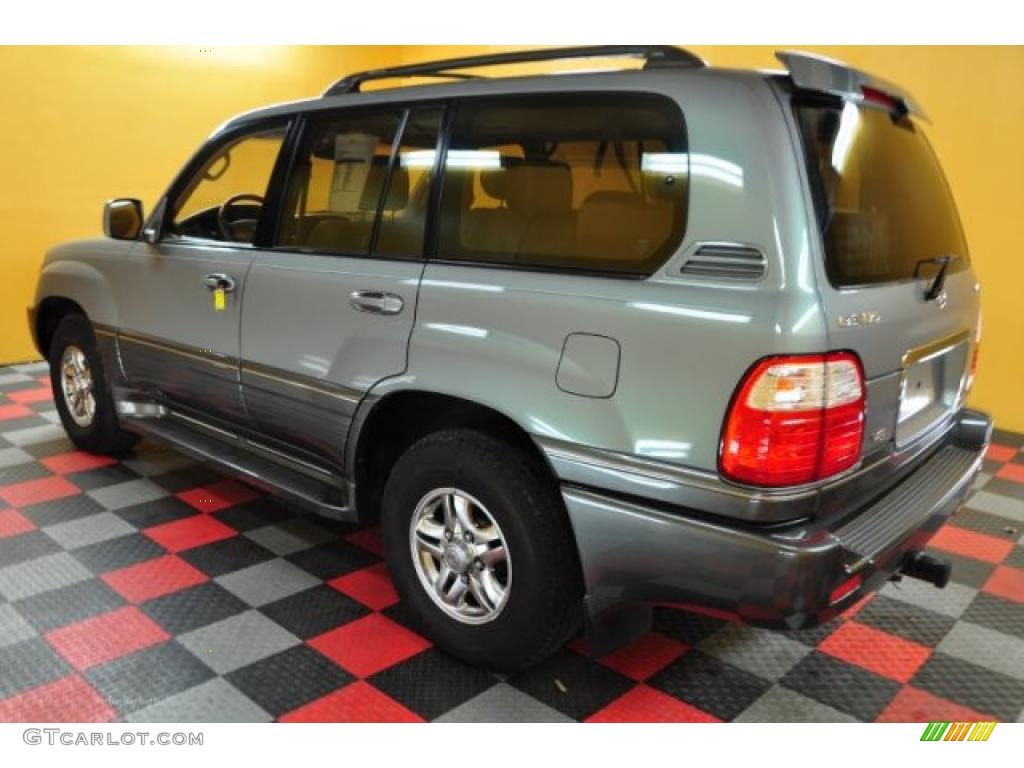 2001 LX 470 - Riverrock Green Metallic / Ivory photo #3