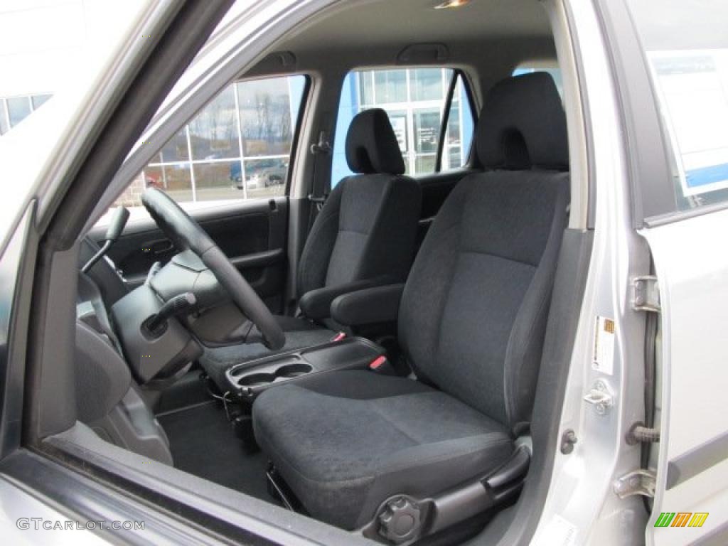 Black Interior 2005 Honda CR-V LX 4WD Photo #47596096