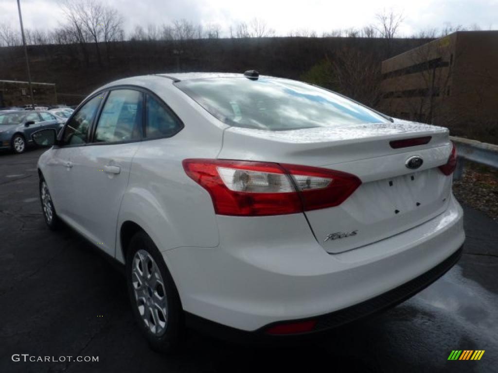 Oxford White 2012 Ford Focus SE Sedan Exterior Photo #47596396