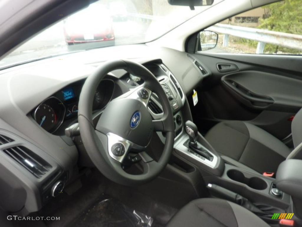 Charcoal Black Interior 2012 Ford Focus SE Sedan Photo #47596498