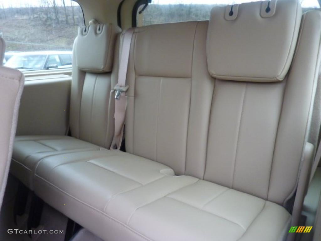 Camel Interior 2011 Ford Expedition XLT 4x4 Photo #47596688