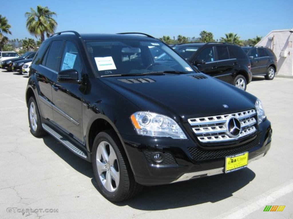 2011 ML 350 BlueTEC 4Matic - Black / Black photo #1