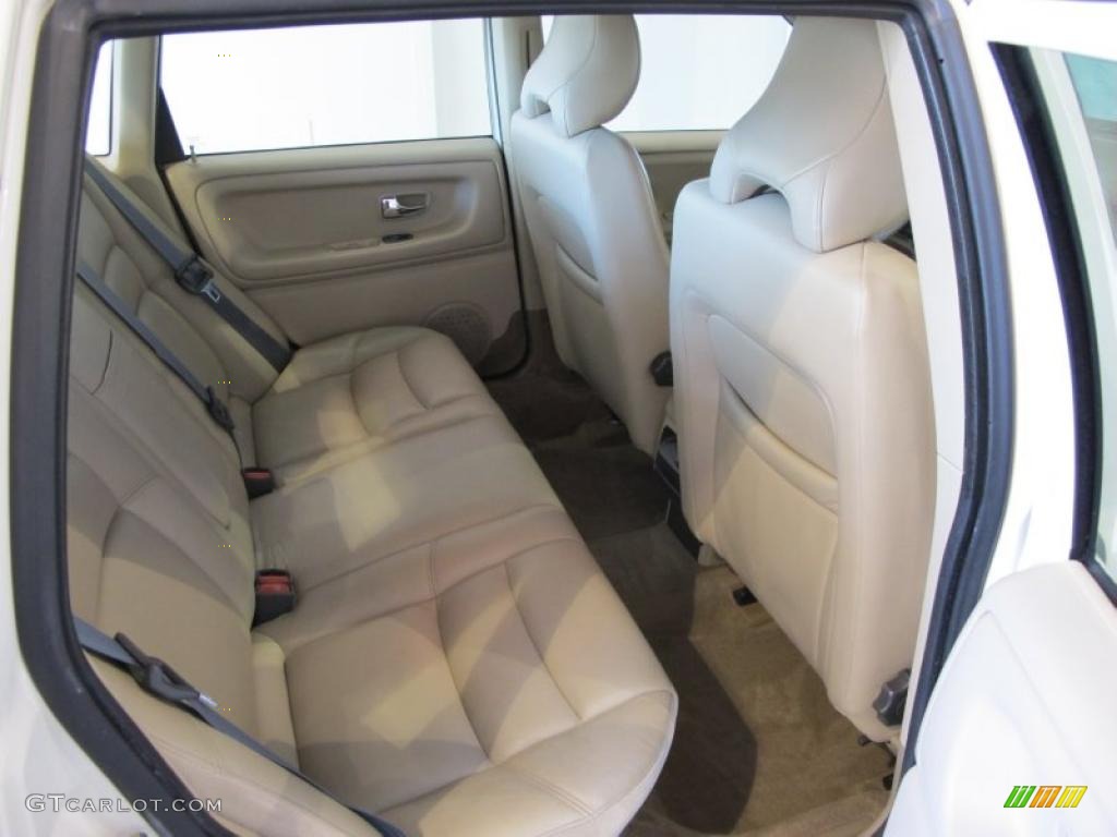 2000 S70  - White / Light Beige photo #7