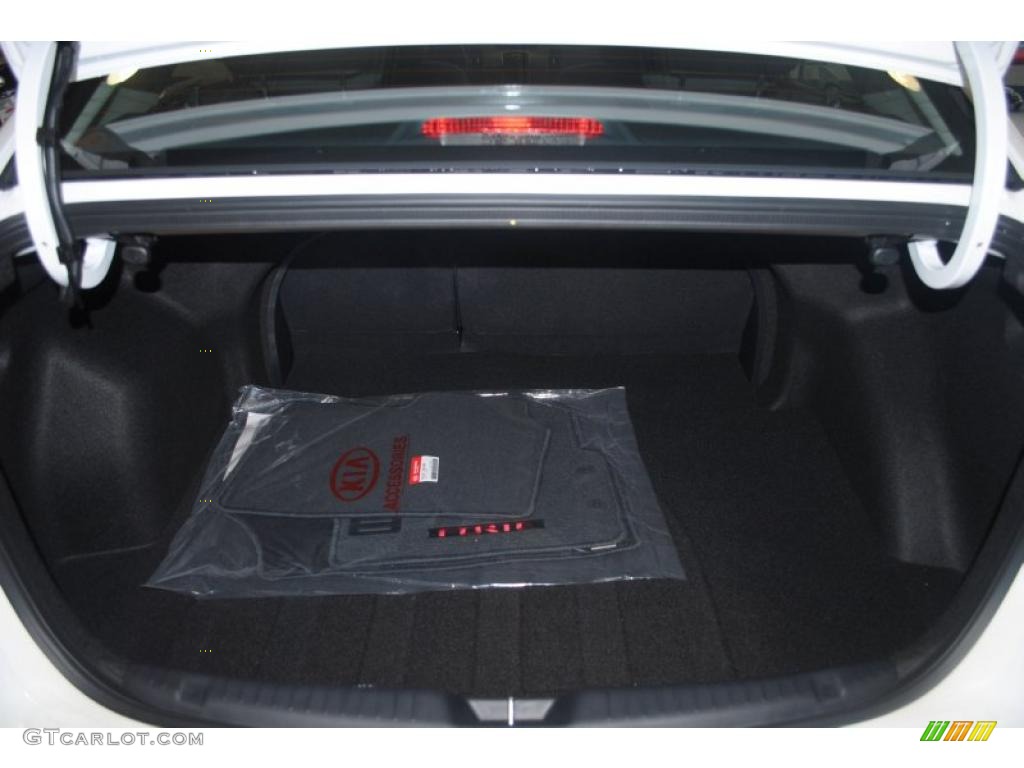 2011 Kia Forte SX Trunk Photo #47600606
