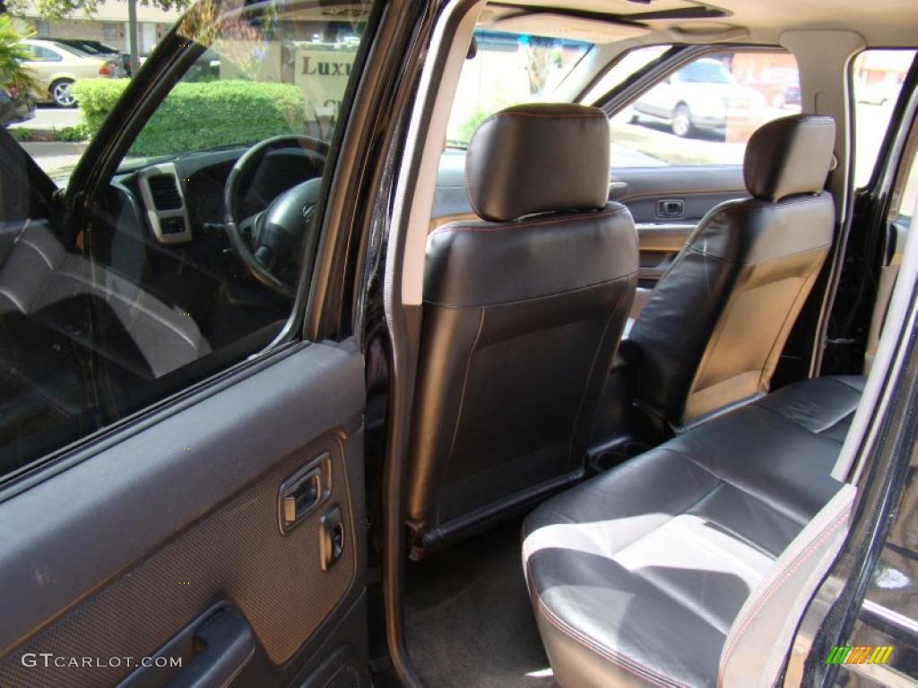 Black Interior 2001 Nissan Frontier SC V6 Crew Cab Photo #47603522