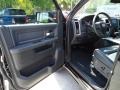 Brilliant Black Crystal Pearl - Ram 1500 Sport Crew Cab Photo No. 4