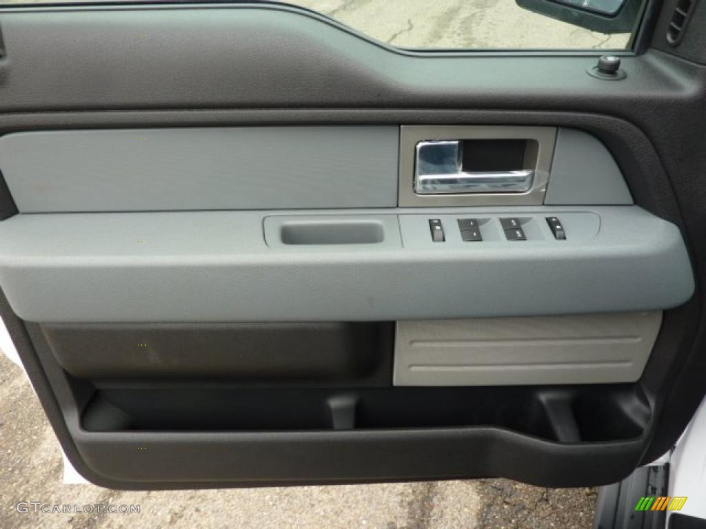 2011 Ford F150 XLT SuperCab 4x4 Steel Gray Door Panel Photo #47604464