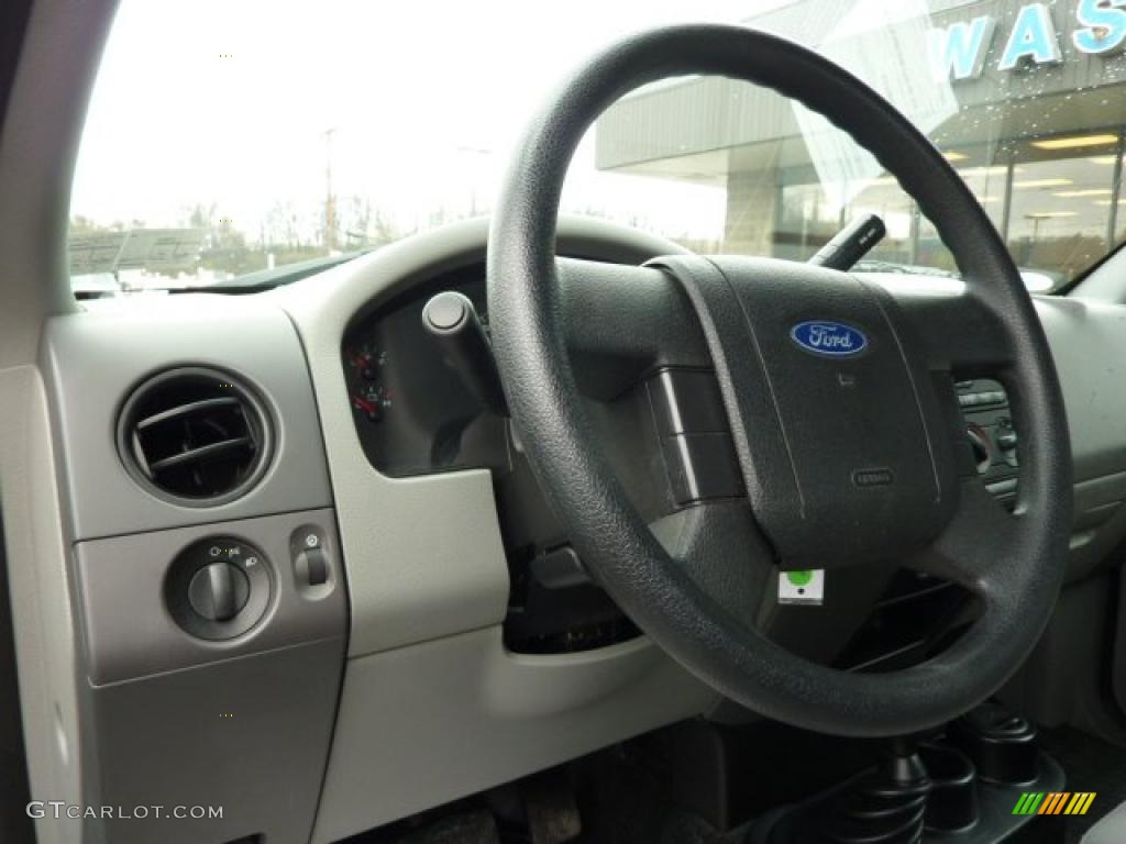 2006 F150 STX SuperCab 4x4 - Silver Metallic / Medium/Dark Flint photo #11