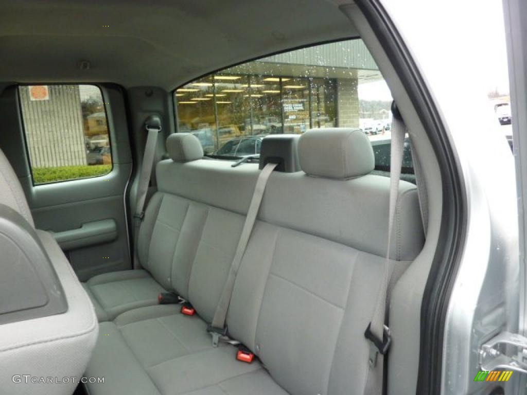 2006 F150 STX SuperCab 4x4 - Silver Metallic / Medium/Dark Flint photo #13