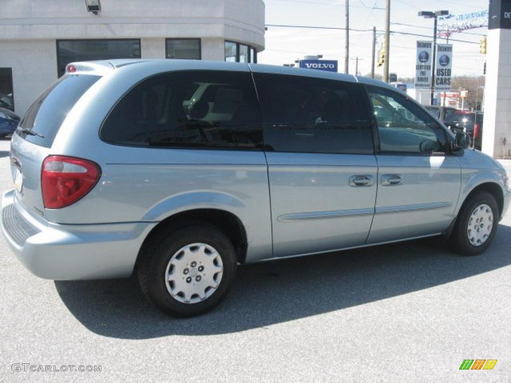 2003 Town & Country LX - Butane Blue Pearl / Gray photo #6