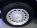 2001 Lincoln Town Car Signature Wheel and Tire Photo