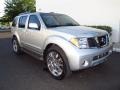 2006 Silver Lightning Metallic Nissan Pathfinder SE  photo #1