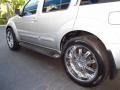 Silver Lightning Metallic - Pathfinder SE Photo No. 6