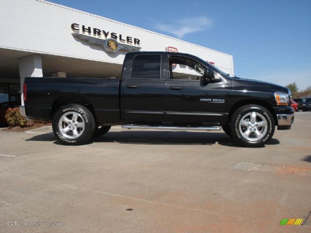 2006 Ram 1500 SLT Quad Cab - Brilliant Black Crystal Pearl / Medium Slate Gray photo #2