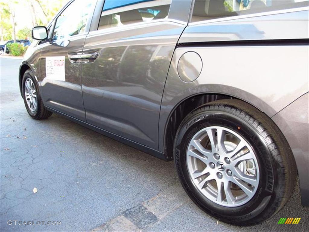 2011 Honda Odyssey EX-L Wheel Photo #47610638