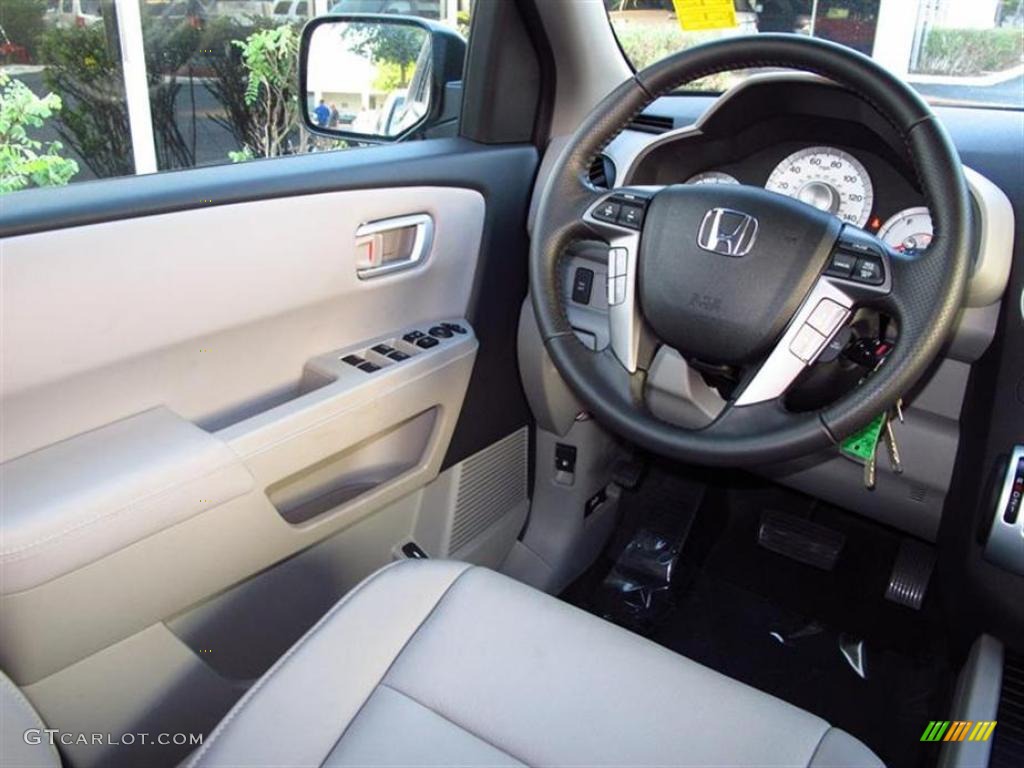2011 Honda Pilot EX-L Gray Steering Wheel Photo #47611652