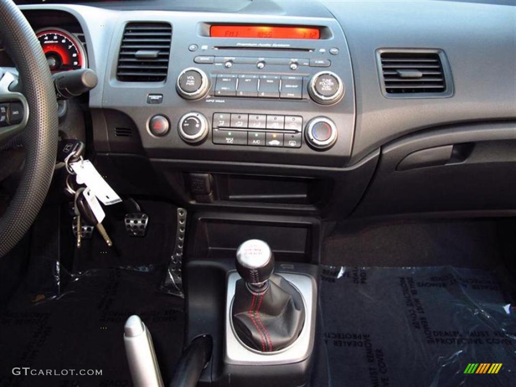 2011 Honda Civic Si Coupe Controls Photo #47611988