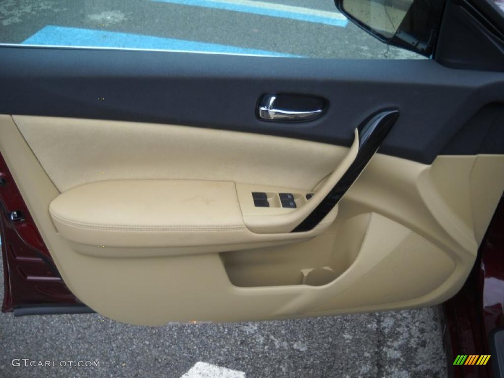 2010 Maxima 3.5 S - Tuscan Sun Red / Caffe Latte photo #16