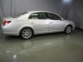 Titanium Metallic - Avalon XLS Photo No. 13