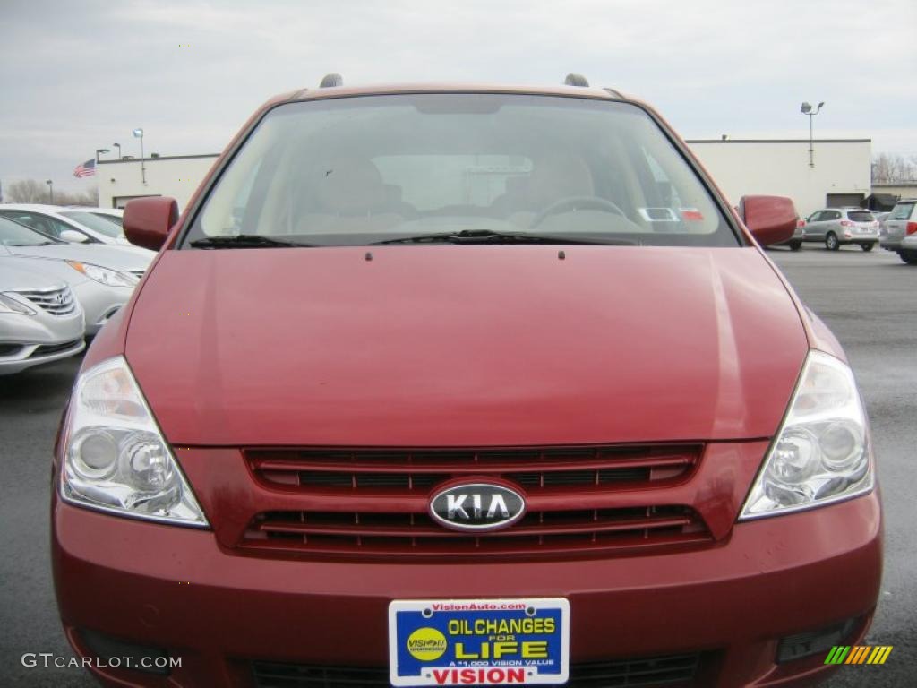 2008 Sedona LX - Claret Red Metallic / Beige photo #15