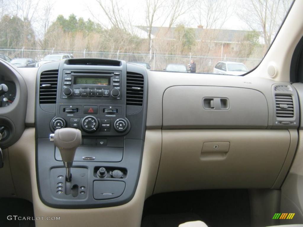 2008 Sedona LX - Claret Red Metallic / Beige photo #21