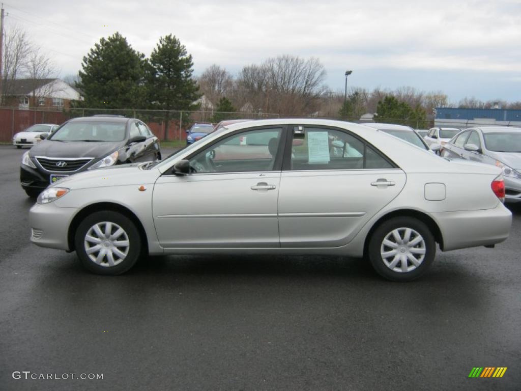 Lunar Mist Metallic 2006 Toyota Camry LE Exterior Photo #47616122