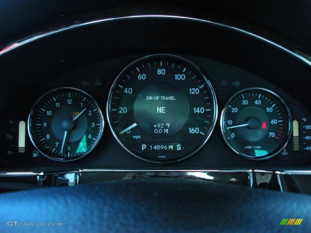 2008 Mercedes-Benz CLS 550 Gauges Photo #47616965