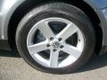 2004 Volkswagen Passat GLX Sedan Wheel and Tire Photo