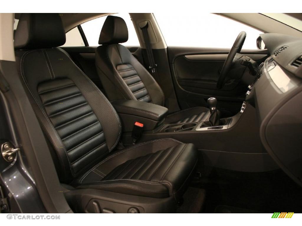 Black Interior 2011 Volkswagen CC Sport Photo #47619350