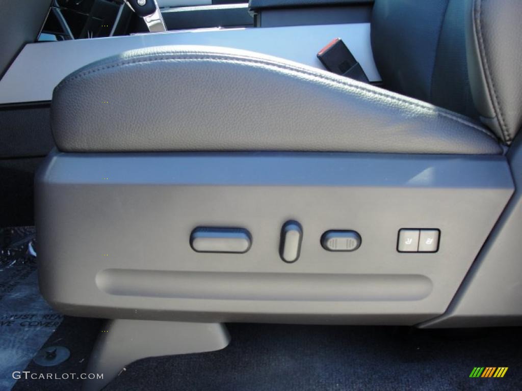 2011 Ford Expedition Limited Controls Photo #47622203