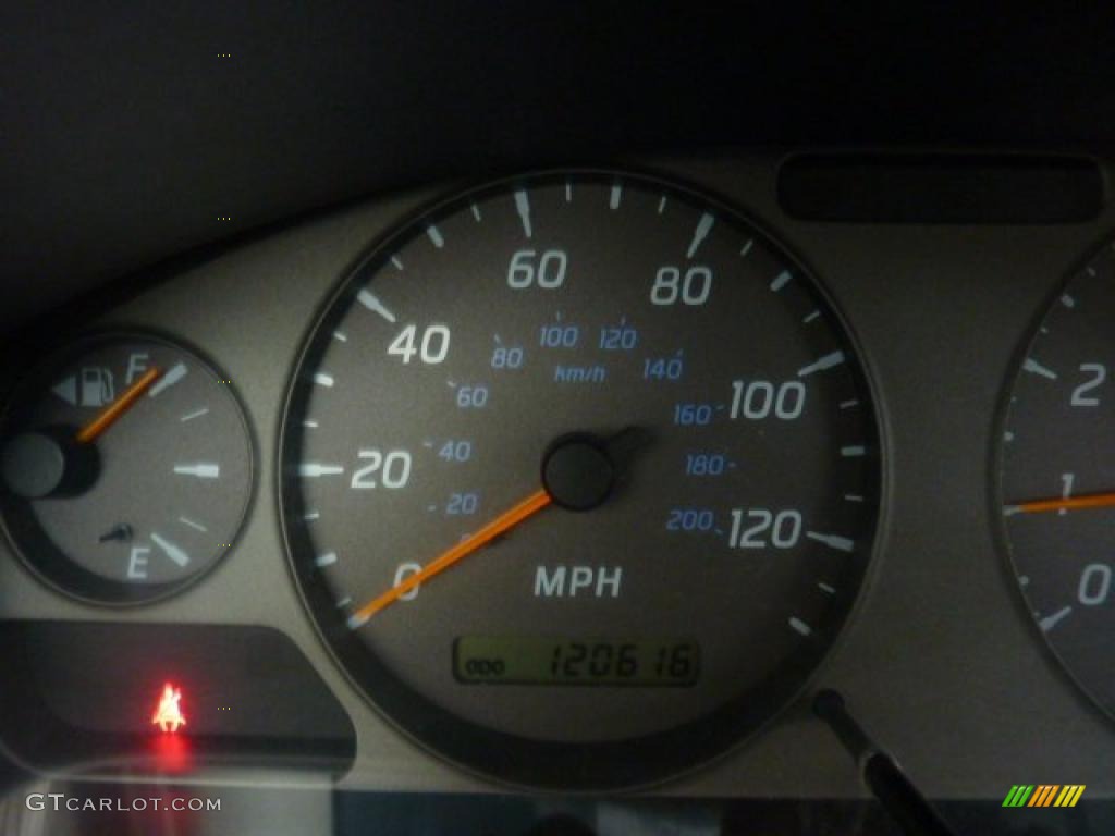 2001 Sentra SE - Radium Silver / Stone photo #15