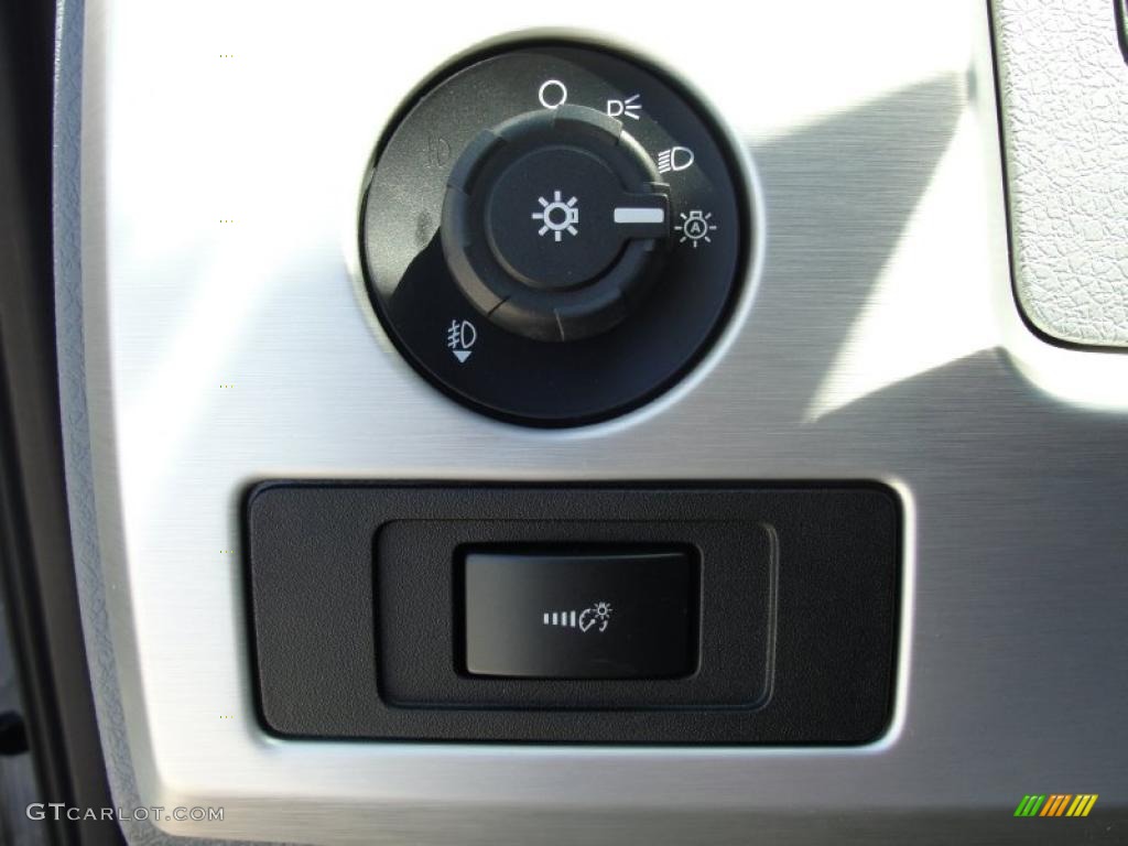 2011 Ford F150 Platinum SuperCrew Controls Photo #47623001