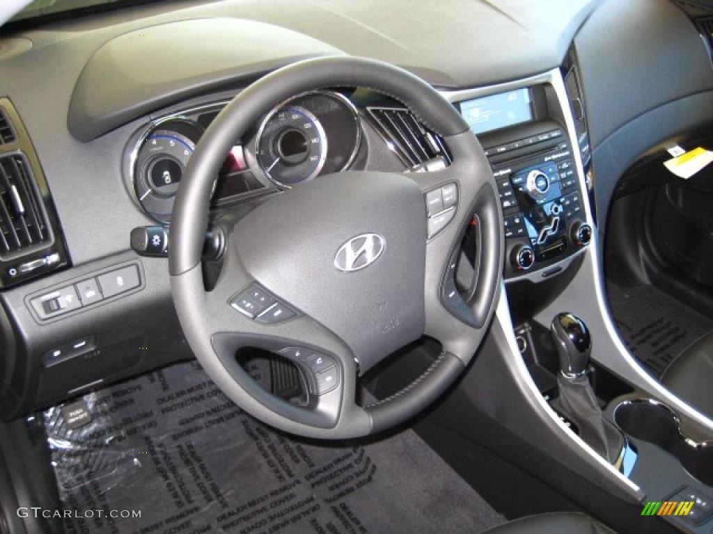 2011 Sonata Limited - Midnight Black / Black photo #4