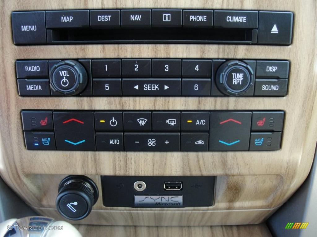 2011 Ford F150 Lariat SuperCrew Controls Photo #47623511
